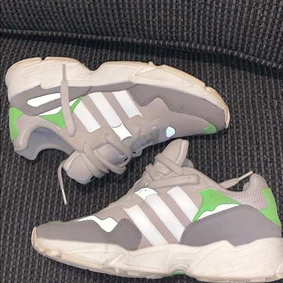 Adidas - Picture 2 of 3